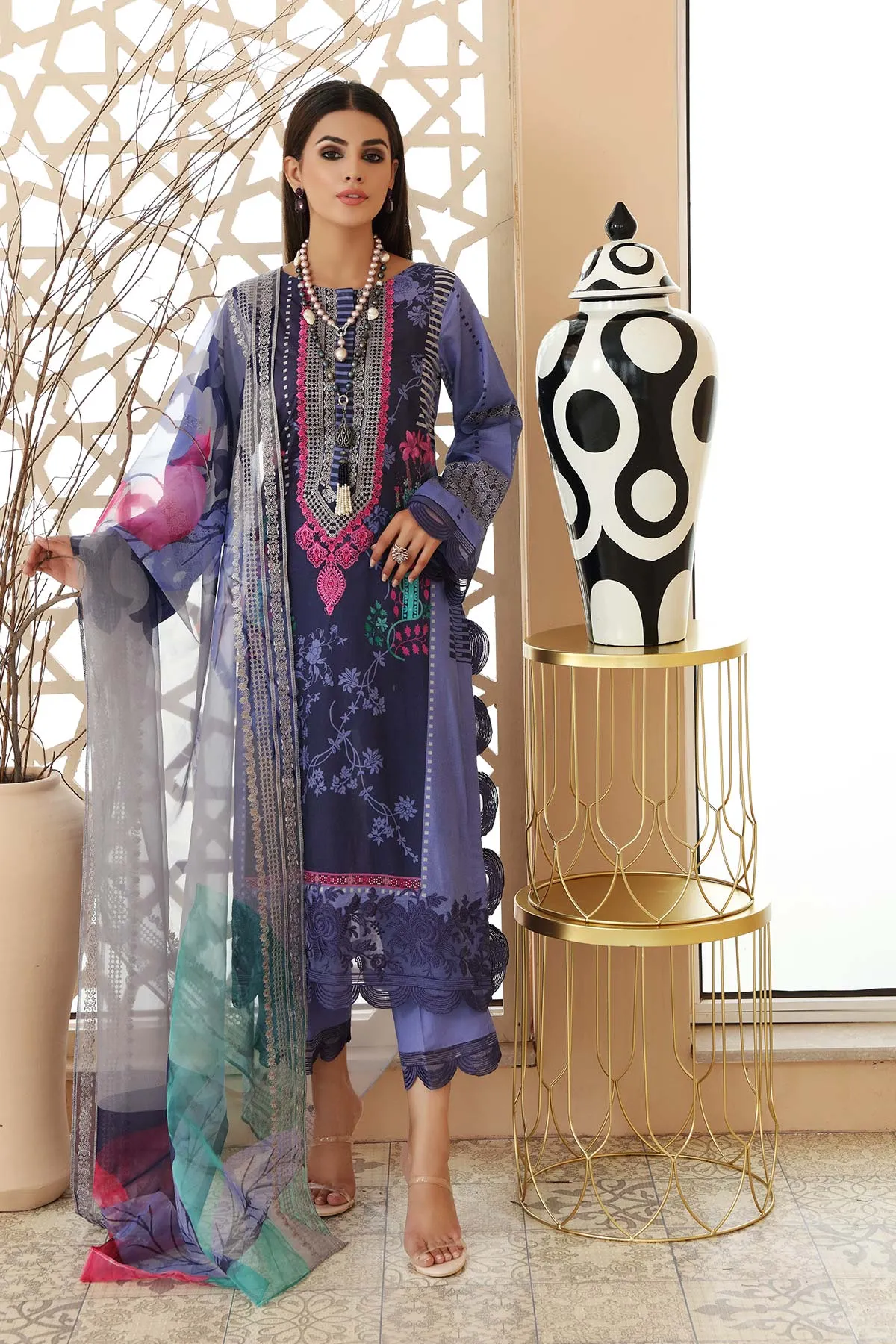 3 Pc Unstitched Embroidered Lawn With Chiffon Dupatta CEL-18