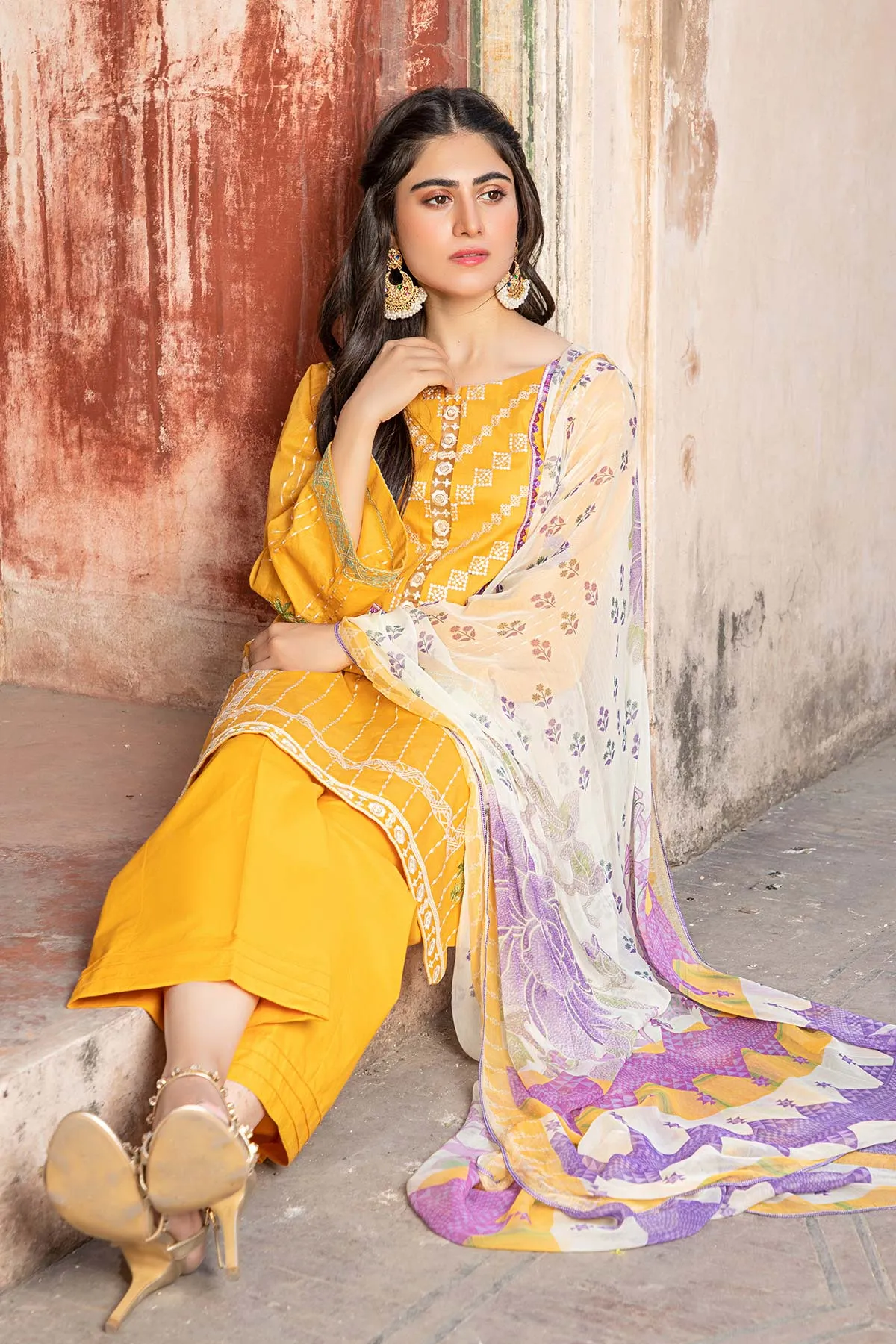 3 Pc Unstitched Embroidered Lawn With Chiffon Dupatta CSL-12