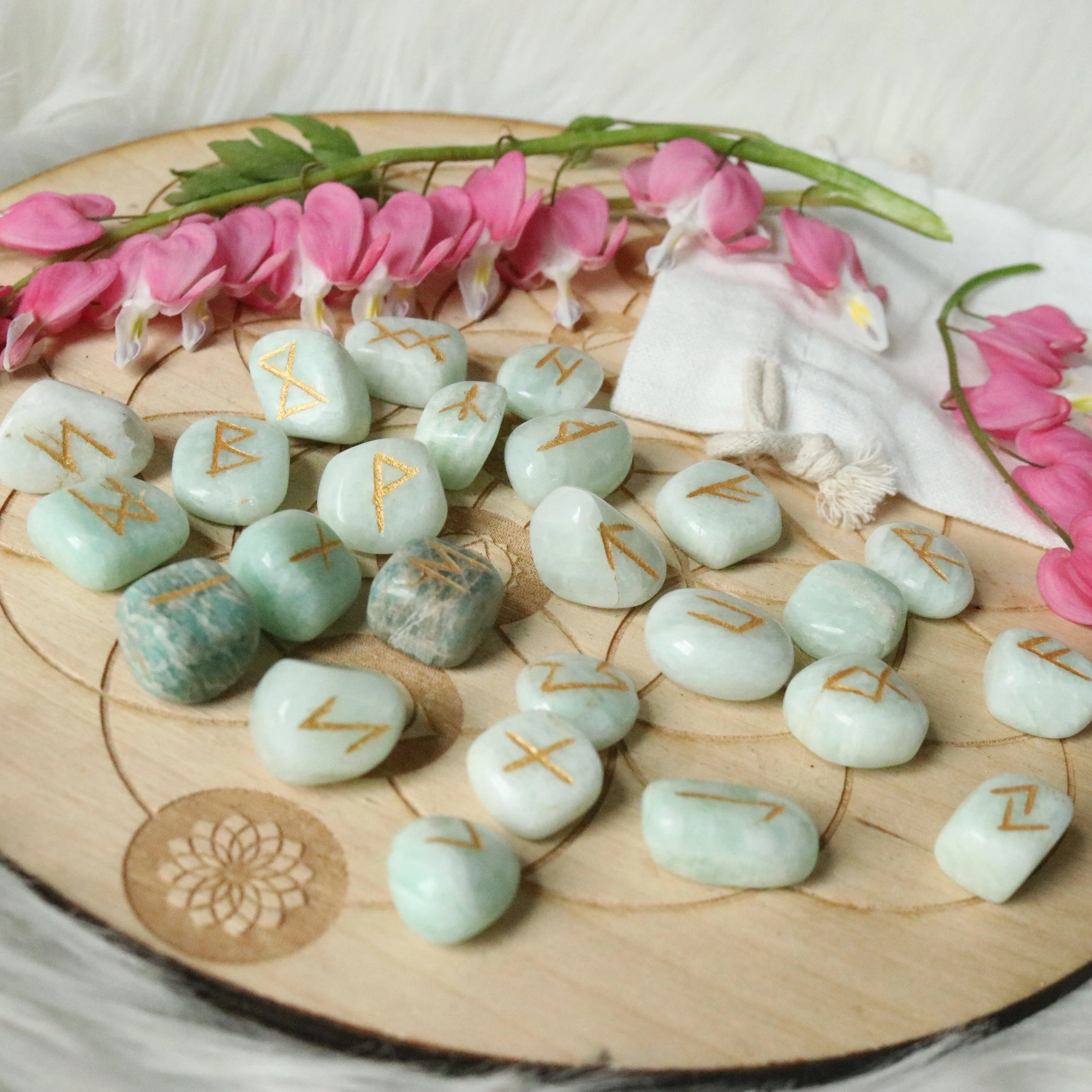 Amazonite Rune Set