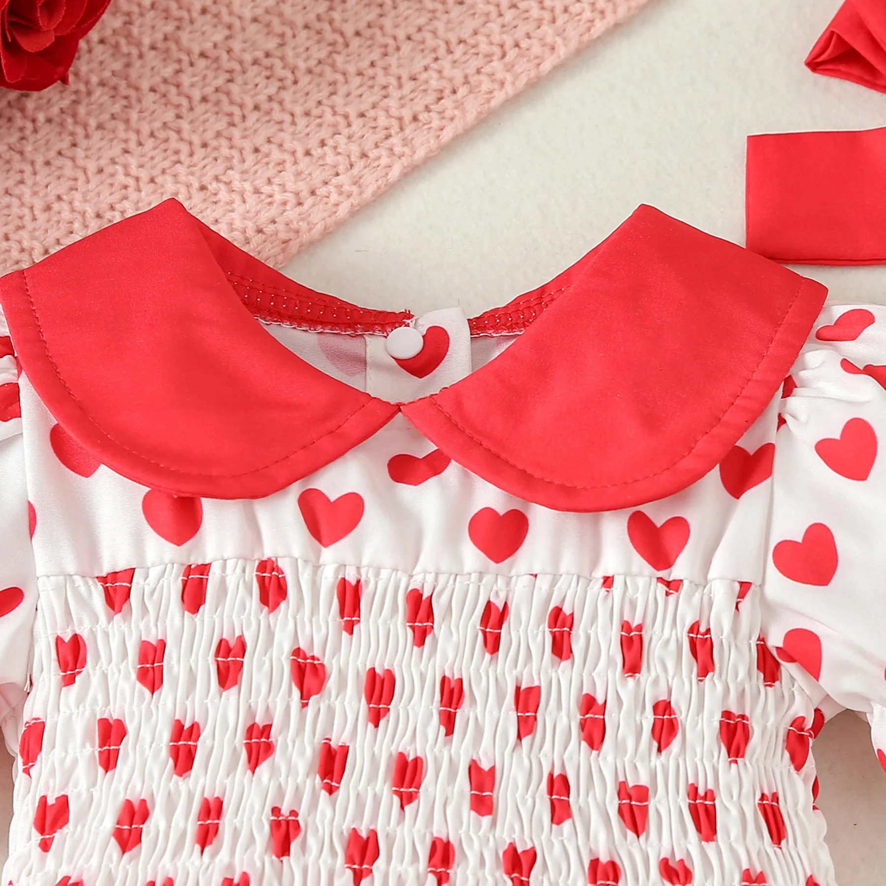 Baby Girls Color-blocking Love heart Rompers Wholesale 24030151