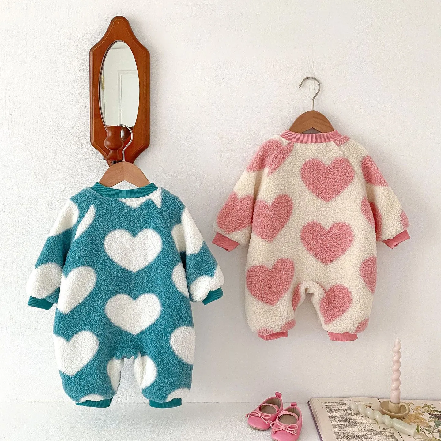 Baby Kid Girls Color-blocking Love heart Jumpsuits Wholesale 231019127