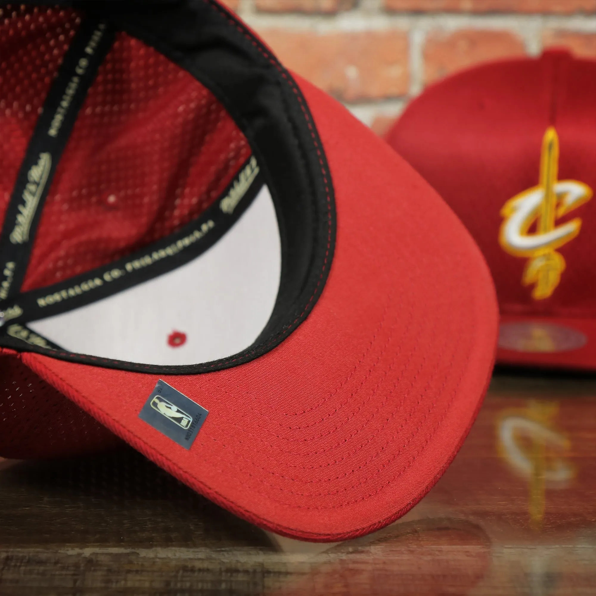 Cleveland Cavaliers Maroon Mesh Jersey Snapback Hat