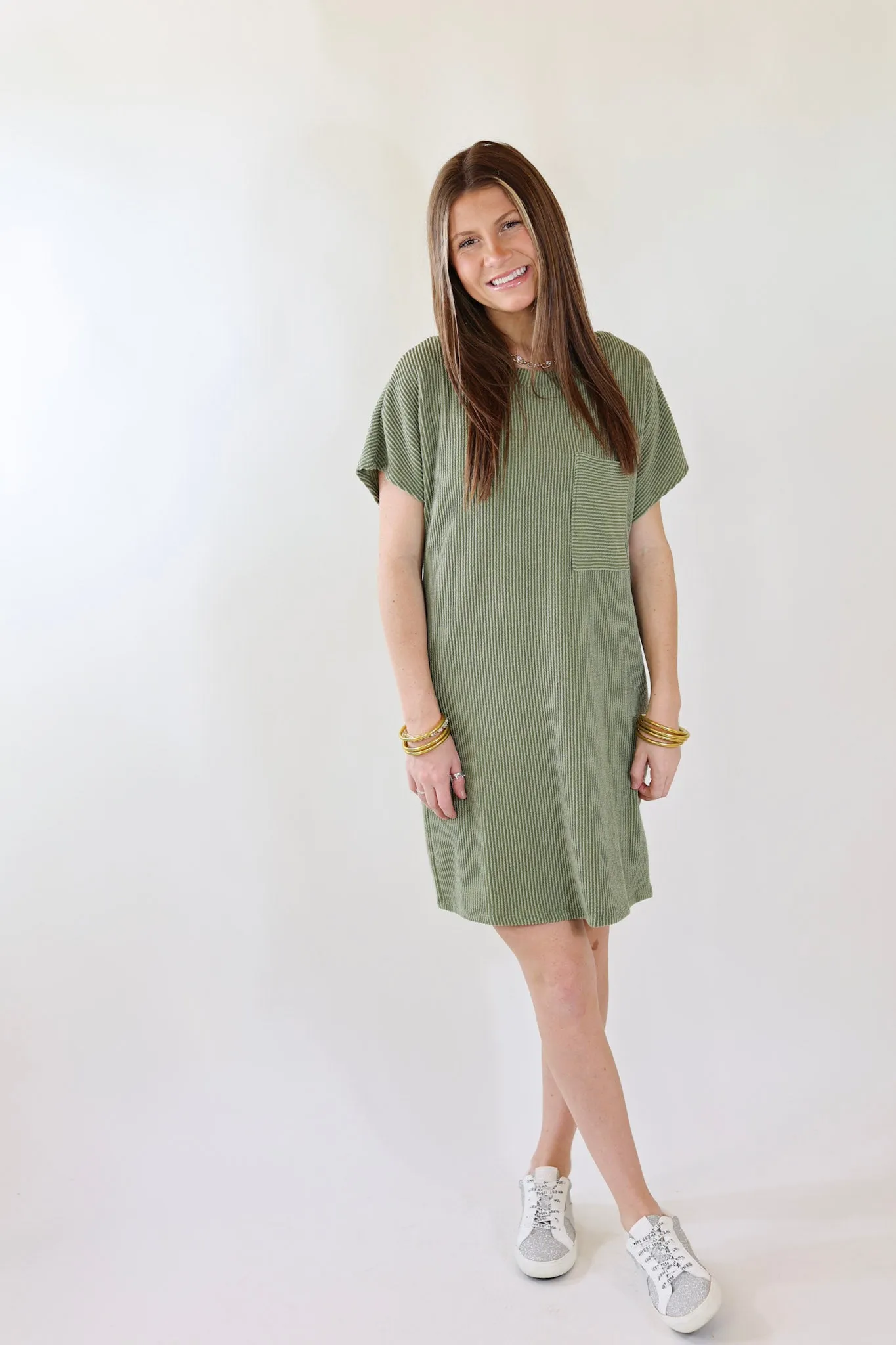 Coffee and Carefree Ribbed Short Sleeve Dress with Front Pocket in Olive Green