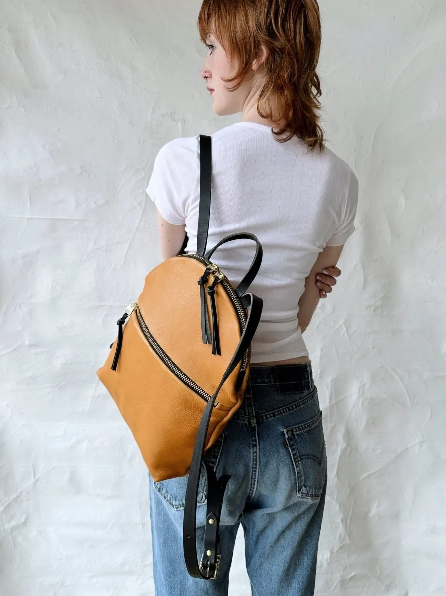 Eleven Thirty Anni Large Backpack (Straw with Front Zip) - Online Exclusive