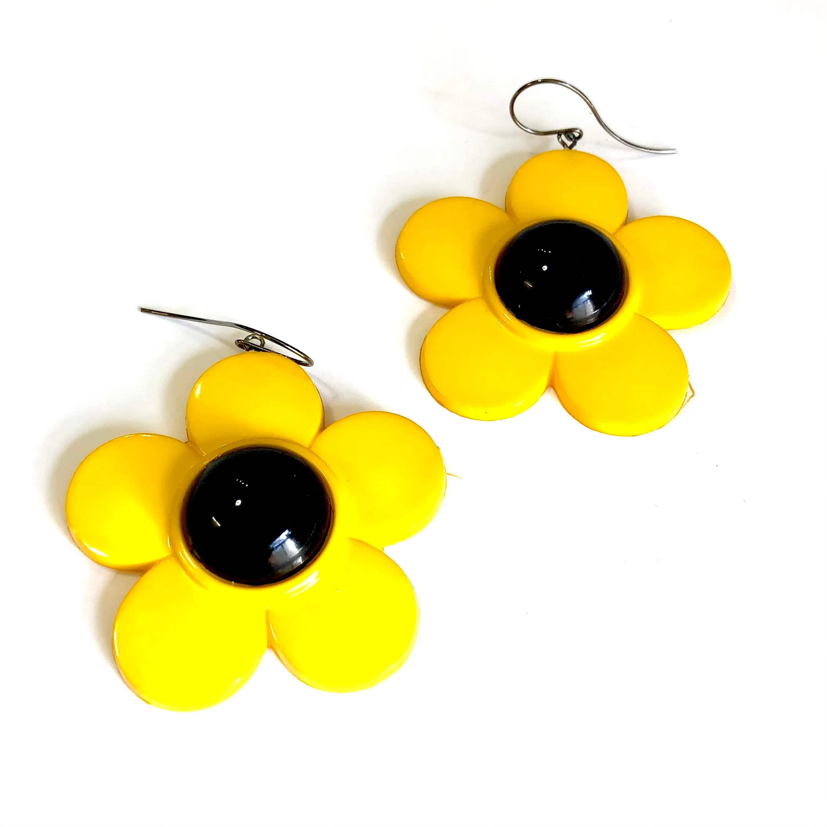 Mod Mondo Sun Flower Drop Earrings