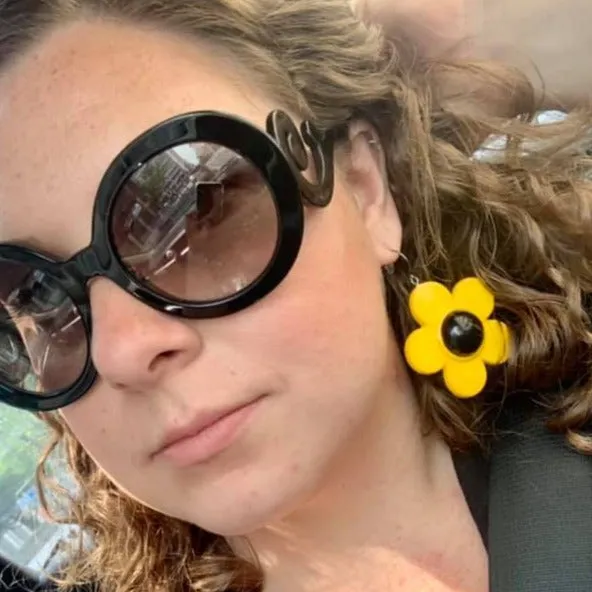 Mod Mondo Sun Flower Drop Earrings