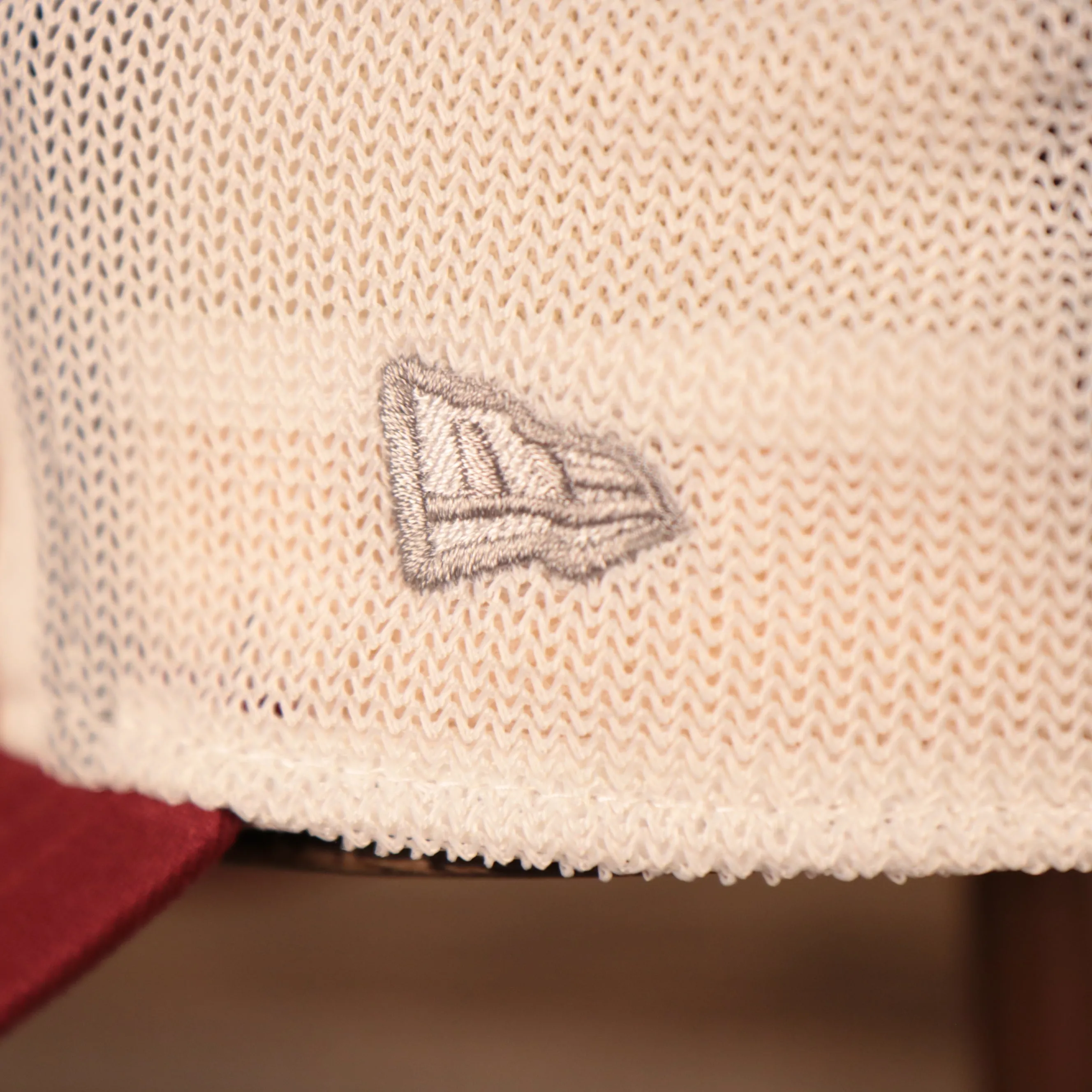 NEW ERA | PHILADELPHIA PHILLIES | PINSTRIPE |  GLITTER THROWBACK P | WOMENS 9TWENTY TRUCKER HAT | WHITE/MAROON | OSFM