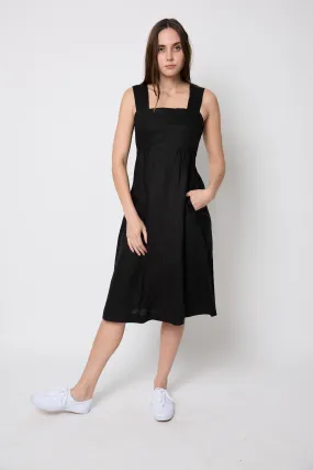 Pinafore º Black