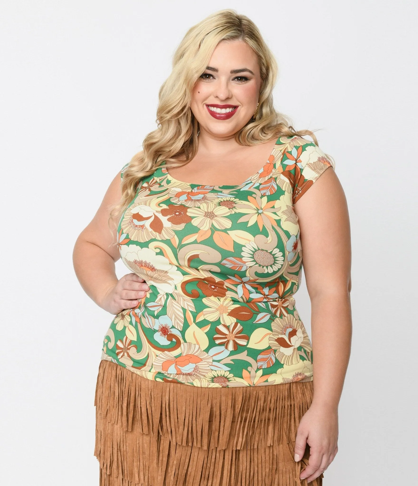 Retrolicious 1970s Green & Tan Mod Floral Top