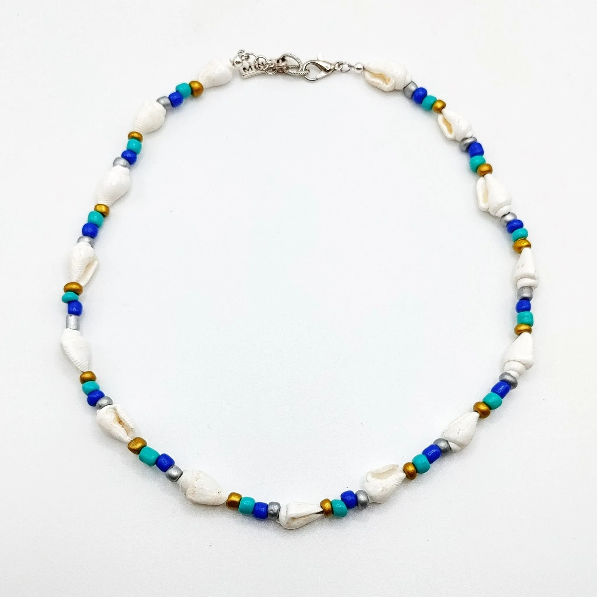 Shell Design Necklace