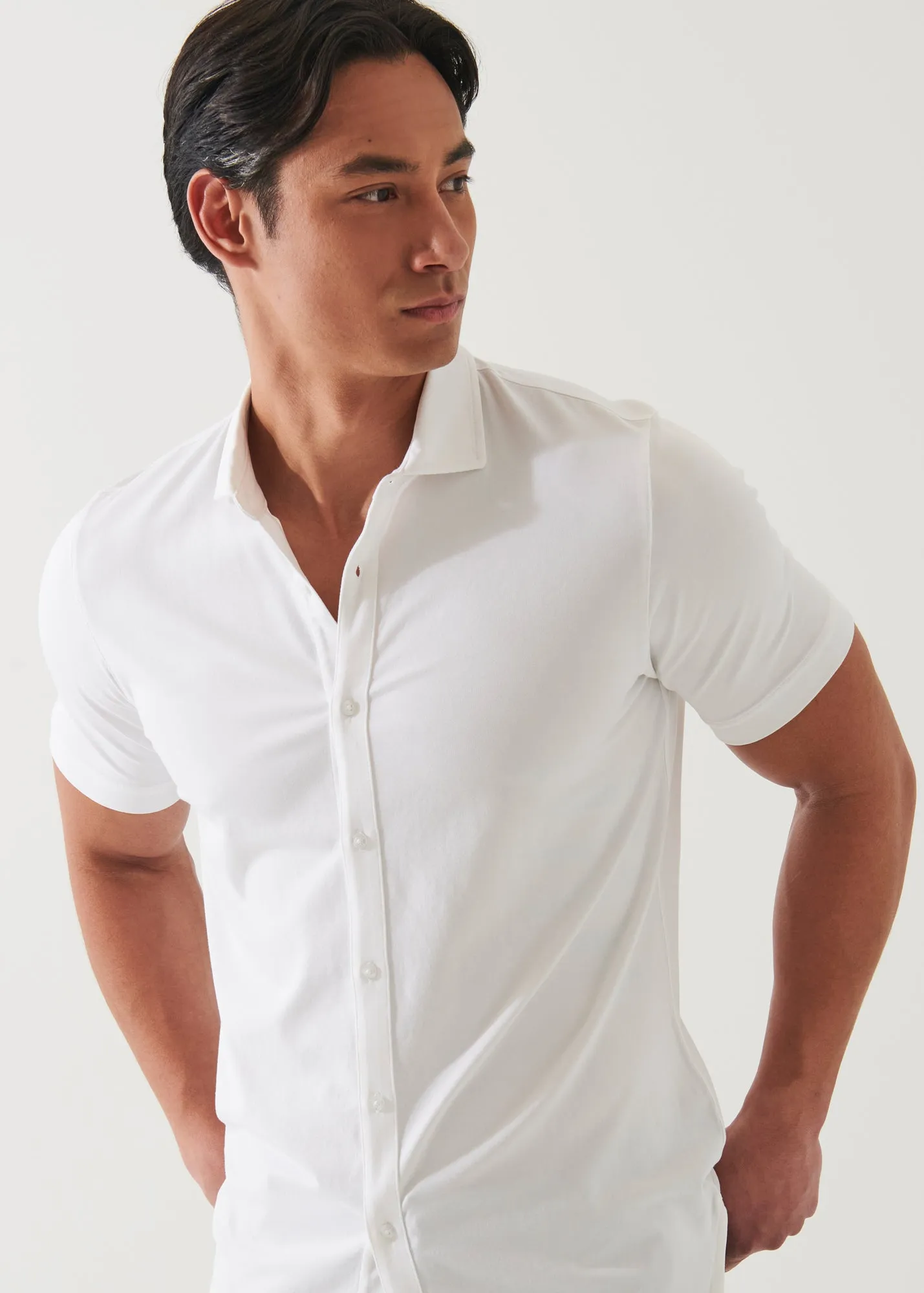 SHORT SLEEVE ICONIC BUTTON FRONT SHIRT