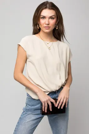 SHORT SLEEVE TOP WITH TWIST HEM DETAIL