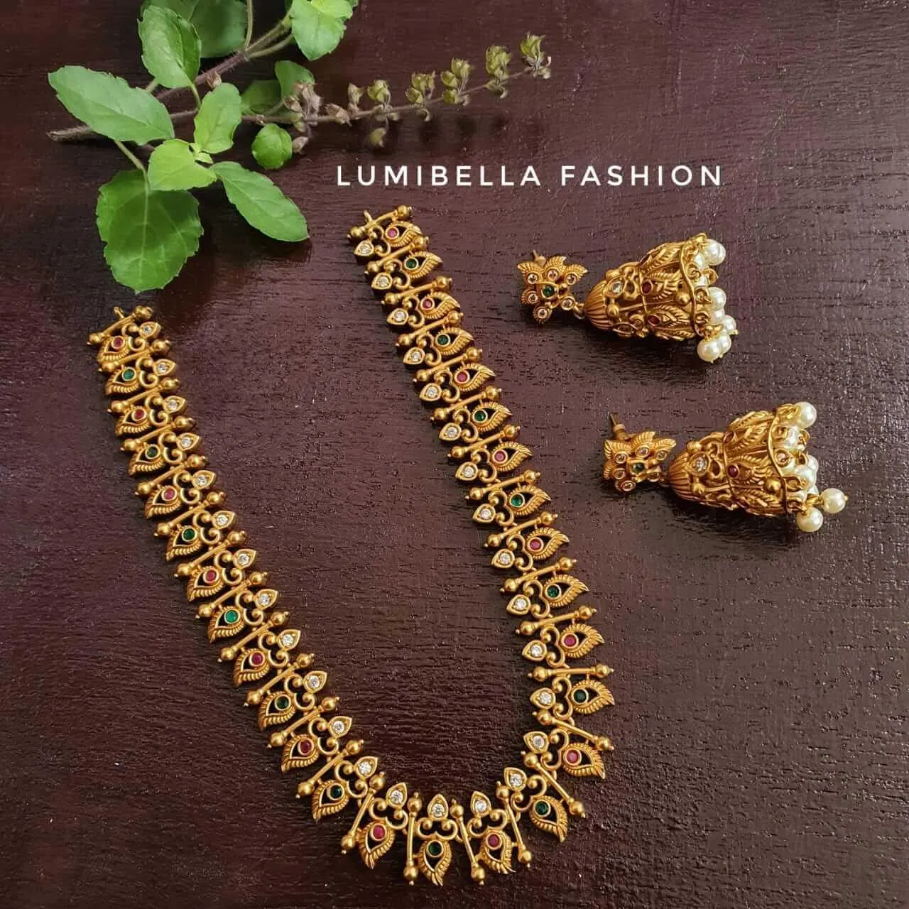 Simple Floral Neckset With Jhumki Earrings