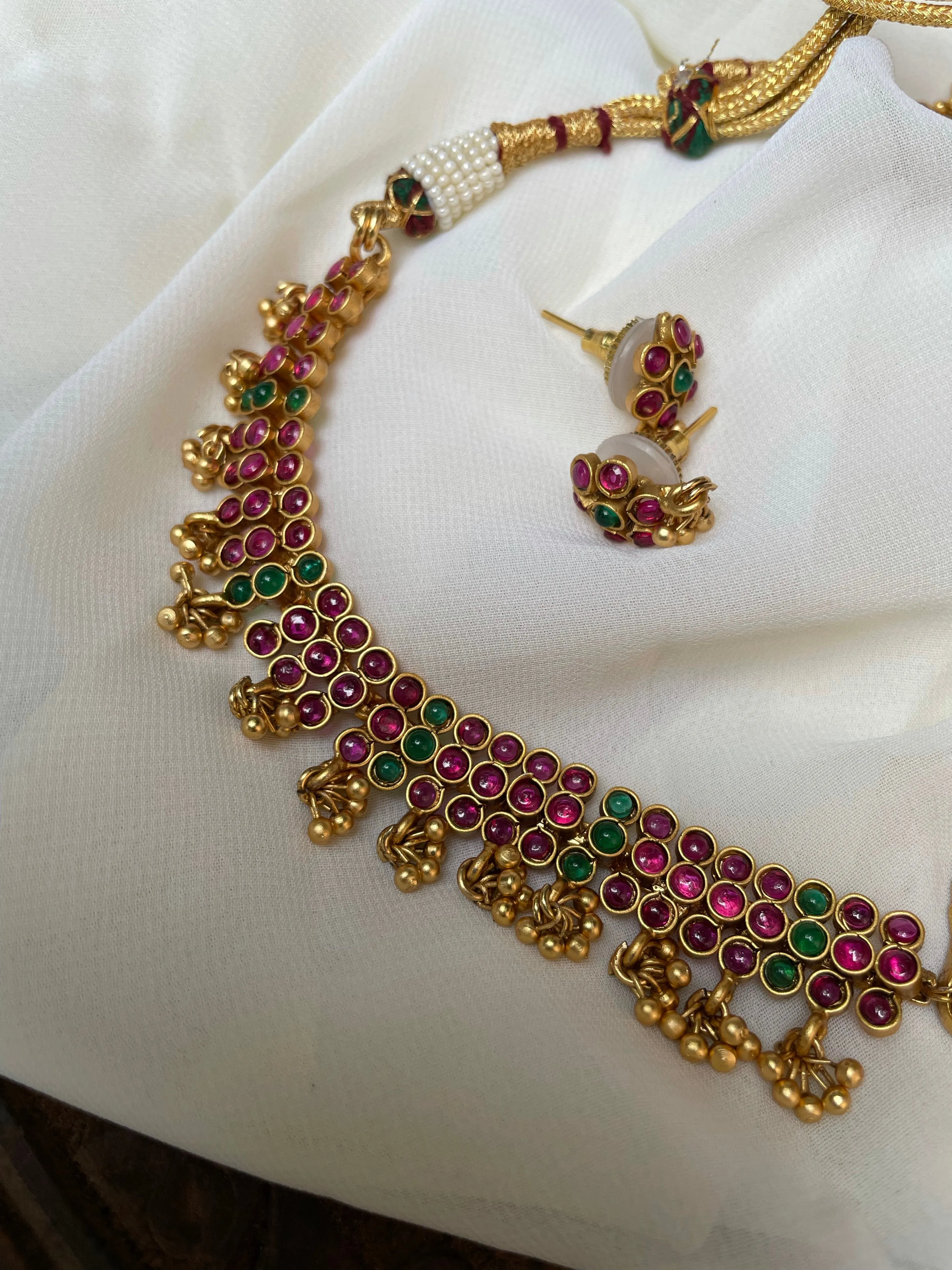 Simple Lakshmi kemp necklace with tiny studs