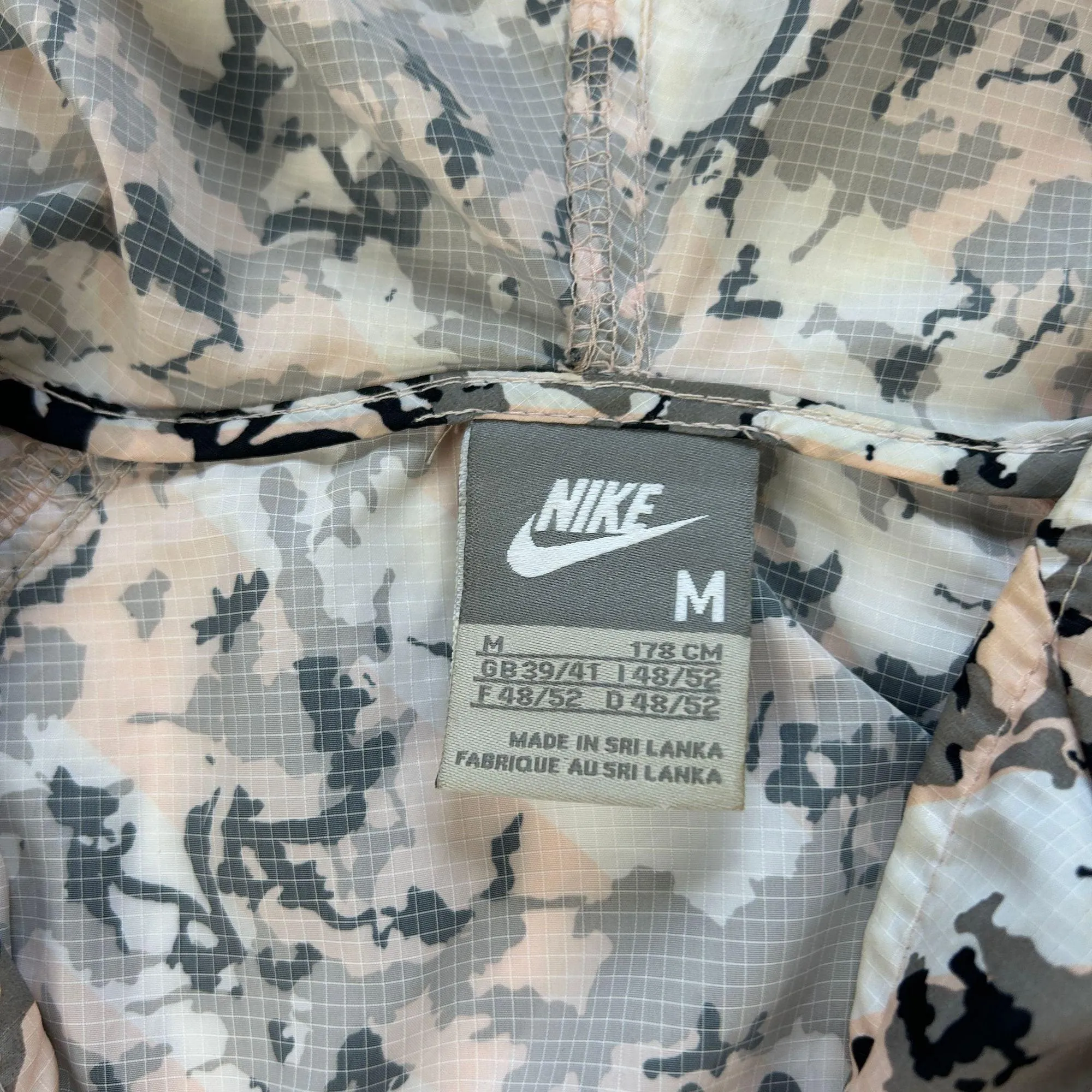 Vintage Nike Lightweight Jacket Camo Streetwear Size M