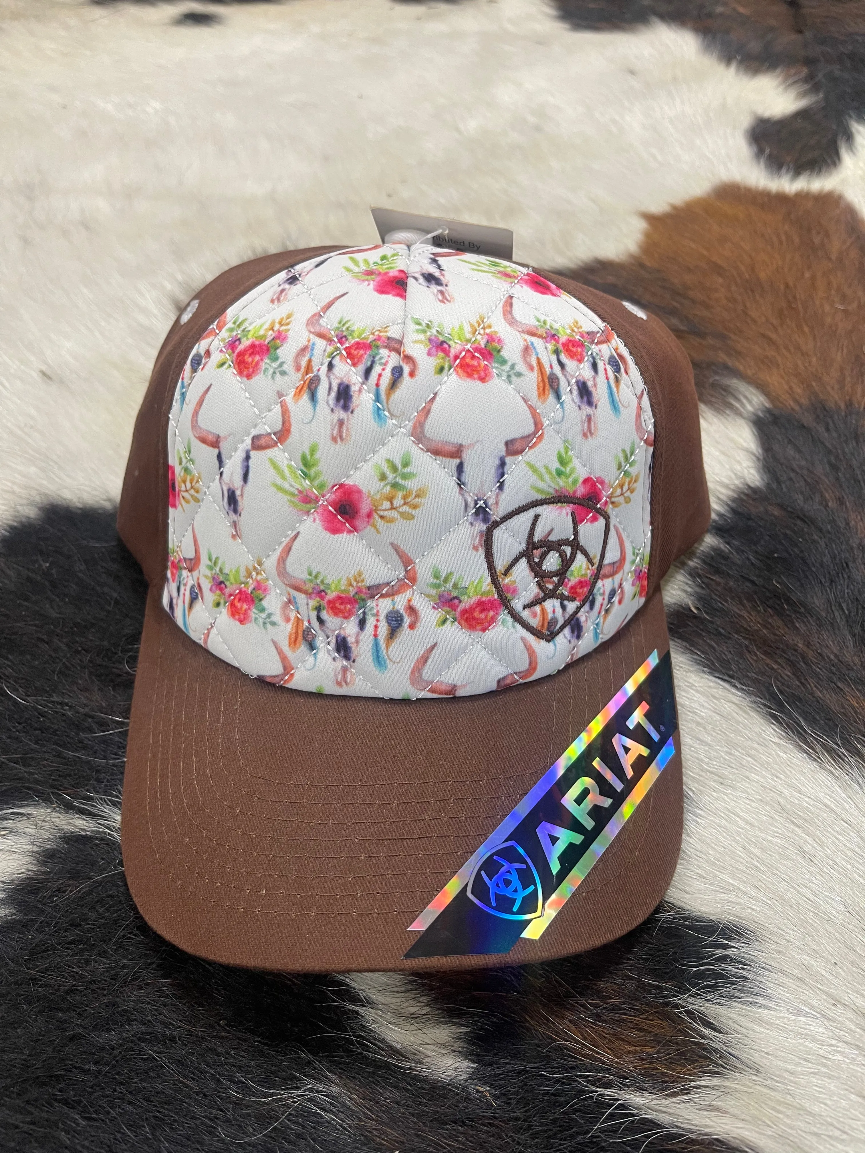 W-Ariat Cap